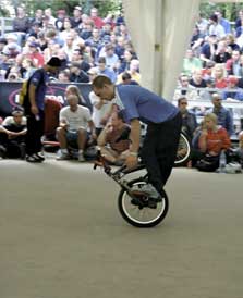 Martti Kuoppa en spinning-xfooted-hitchiker